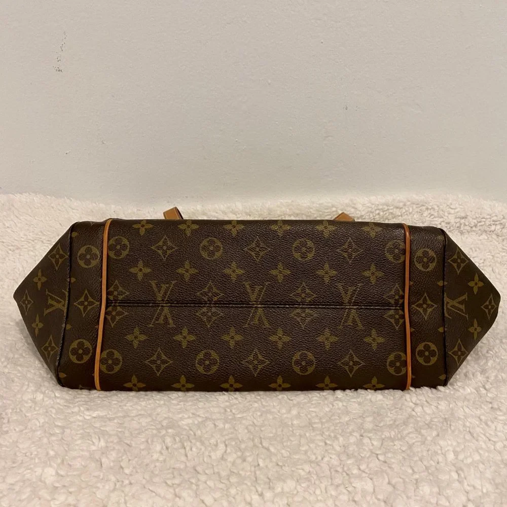 Louis Vuitton Monogram Totally MM Tote Bag